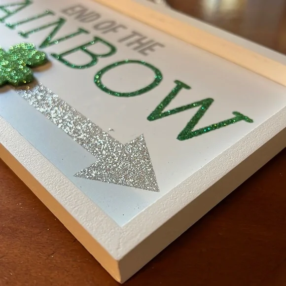 3/$30 Wood Rainbow Shamrock Glittered Sign - Picture 2 of 2